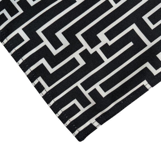 Maze Black and white Patterned Canvas Cotton  Placemats